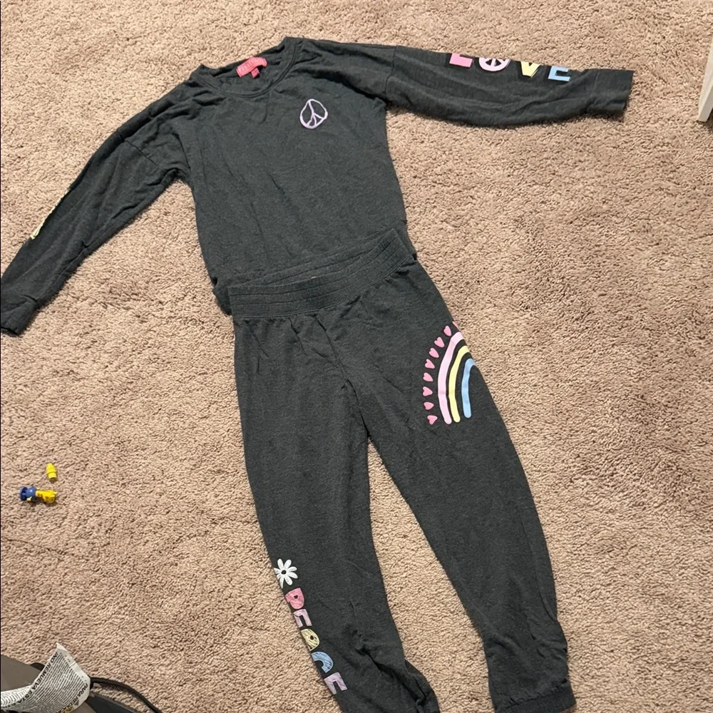 Black Peace and Love Girls Graphic Pajama Set